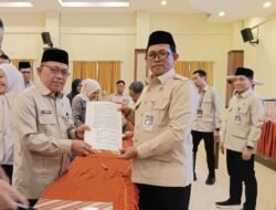 Hadiri Sosialisasi Regulasi Istita’ah Kesehatan Jamaah Haji Tahun 2027, Kepala Kantor Kemenhaj Pangkep Tanda Tangani Pakta Integritas