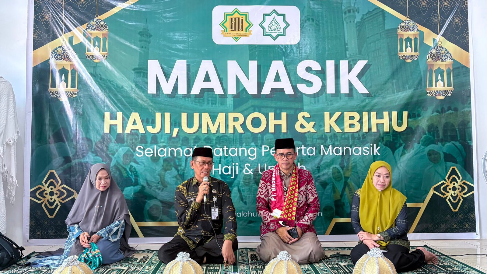Kakan Kemenhaj Barru Lepas 31 Jemaah Umrah Travel PT Basmalah Utama Mandiri