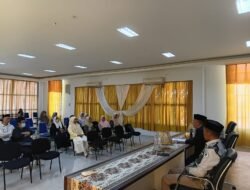 Kepala Kemenhaj Pangkep Berikan Penguatan kepada KBIHU Barokah Nur Haramain