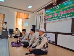 Kakan Kemenhaj Pangkep Buka Pembimbingan KBIHU Barokah Nur Haramain