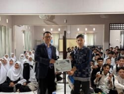 Kuliah Pakar Hukum Keluarga Unismuh Tekankan Profesi sebagai Jalan Pengabdian