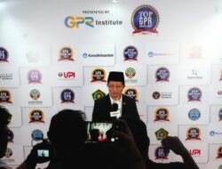 Raih Top GPR Figure Award 2026, Menag Apresiasi Kerja Kehumasan ASN Kemenag